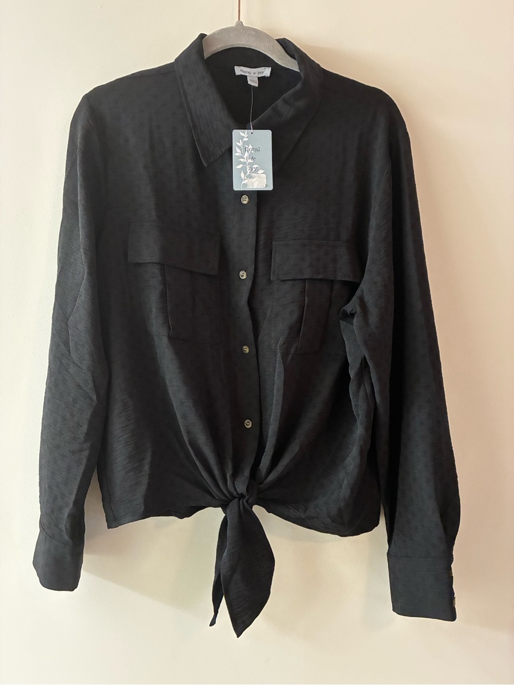 Floral & Ivy Tie-Hem Black Button-Down Shirt with Chest Pockets